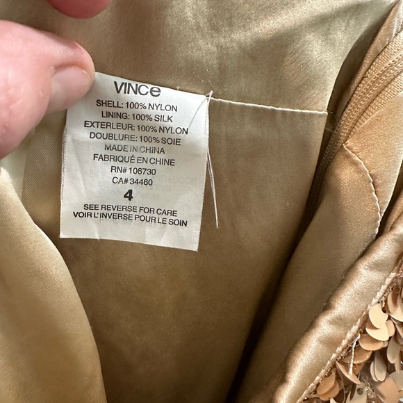 VINCE NTW oval matte sequin mini skirt with silk lining!! - Picture 9 of 11